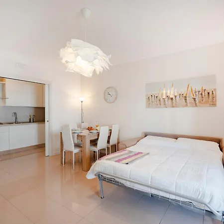 Guesthost - Le Vele With Balcony