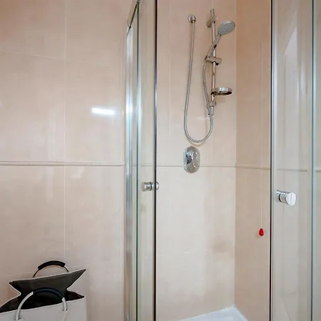 Guesthost - Le Vele With Balcony Apartment