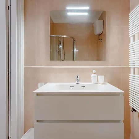 Guesthost - Le Vele With Balcony Appartamento