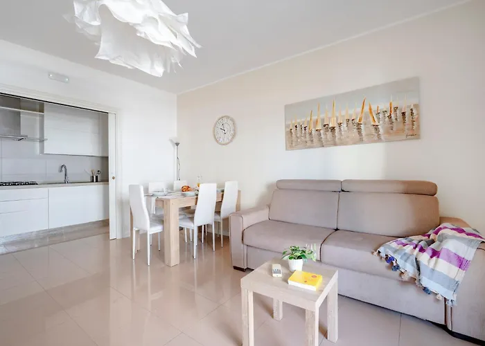 Guesthost - Le Vele With Balcony