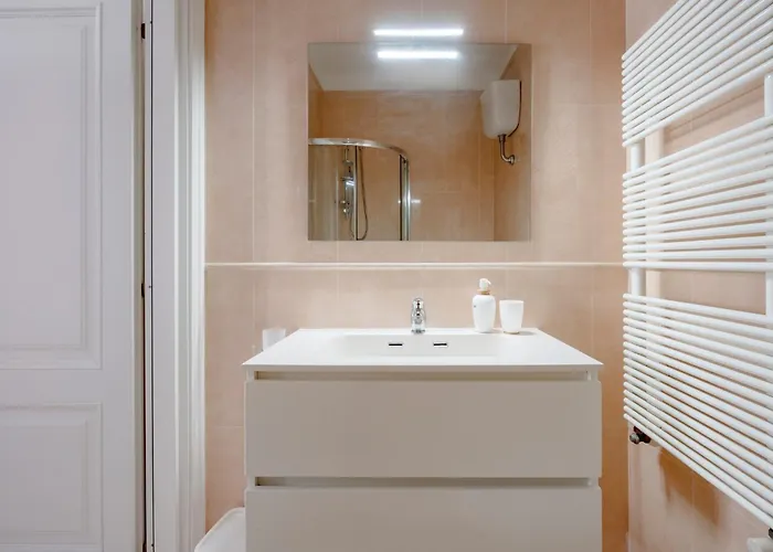 Guesthost - Le Vele With Balcony Apartment