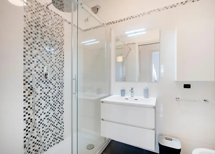 Apartment Guesthost - Le Vele With Balcony Bari