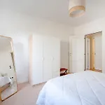 Guesthost - Le Vele With Balcony Apartament